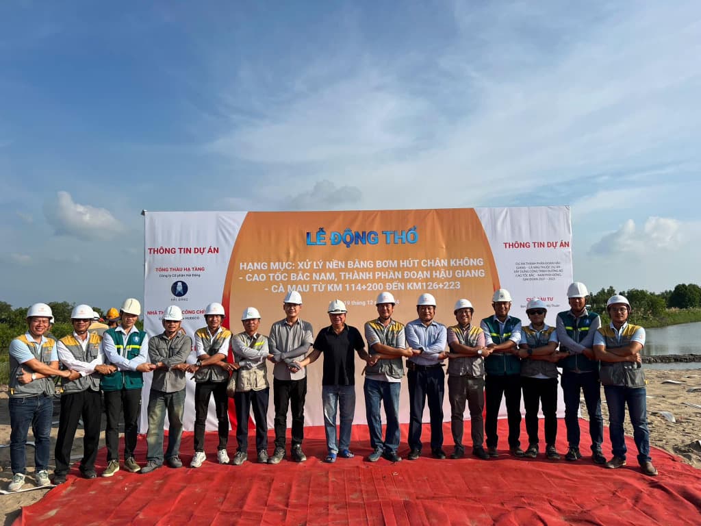 Lễ động thổ hạng mục xử lý nền bằng bơm hút chân không dự án cao tốc đoạn Hậu Giang - Cà Mau