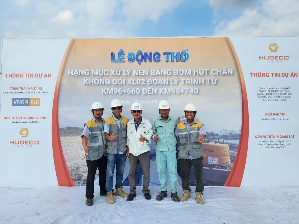 Khởi công hạng mục Xử lý nền nhằm tăng tốc tiến độ Dự án Cao tốc Bắc Nam